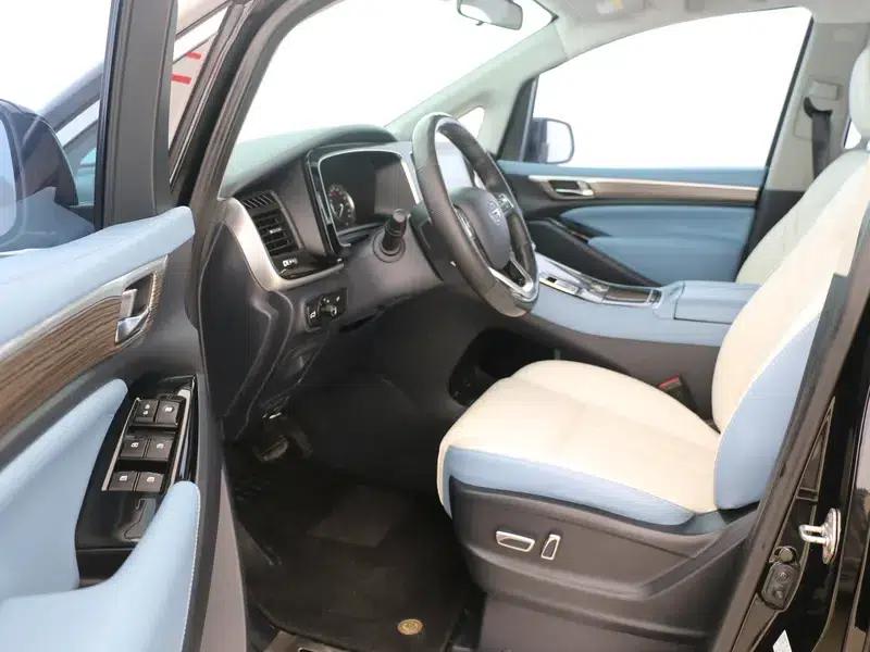 Trumpchi M8 2023 Leading Series 390T Premium Edition — миниатюра 15