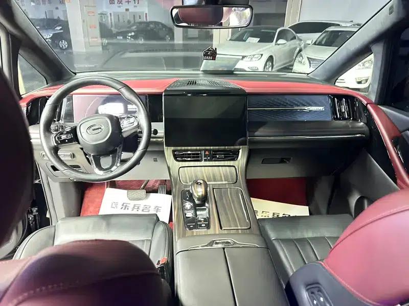 Trumpchi M8 2024 Master Series 2.0TGDI Supreme Edition — миниатюра 7