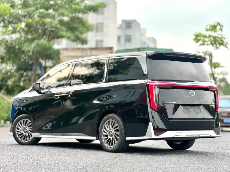 Trumpchi M8 2023 Master Series 2.0TM Hybrid Supreme Edition — миниатюра 5