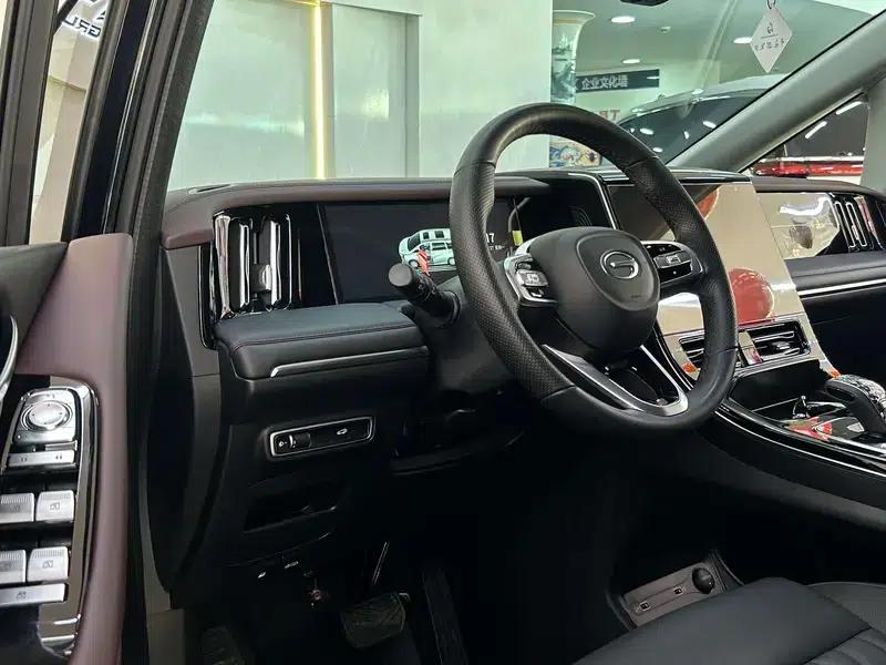 Trumpchi M8 2024 Master Series 2.0TGDI Premium Edition — миниатюра 8