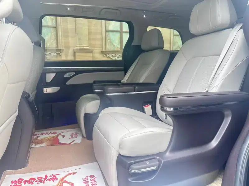 Trumpchi M8 2021 Master Series 390T Supreme Edition — миниатюра 10