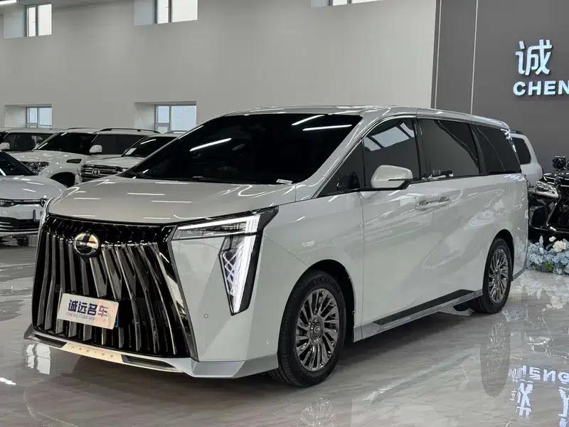 Trumpchi M8 2024 Master Series 2.0TM Super Hybrid — миниатюра 1