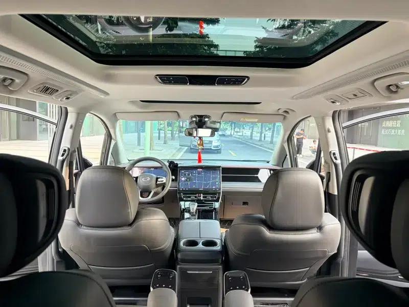 Trumpchi M8 2024 Master Series 2.0TGDI Premium Edition — миниатюра 19