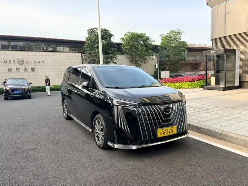 Trumpchi M8 2024 Master Series 2.0TGDI Premium Edition — миниатюра 3