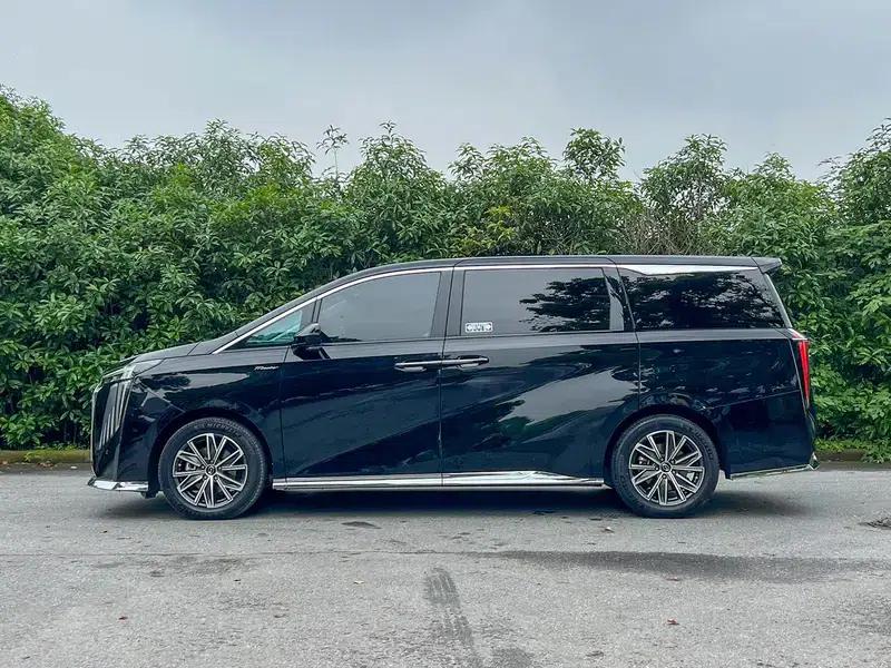 Trumpchi M8 2024 Master Series 2.0TGDI Supreme Edition — миниатюра 4