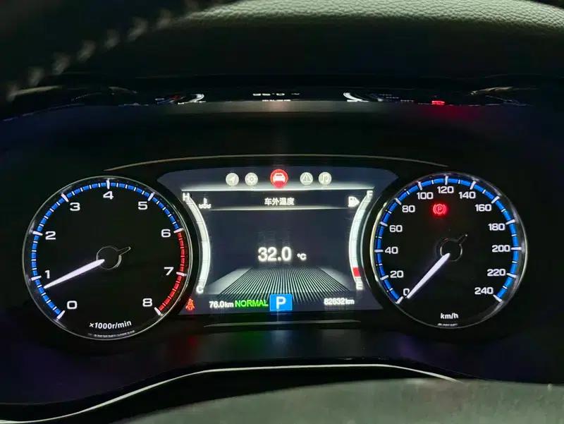 Trumpchi M8 2018 320T Flagship Edition — миниатюра 13
