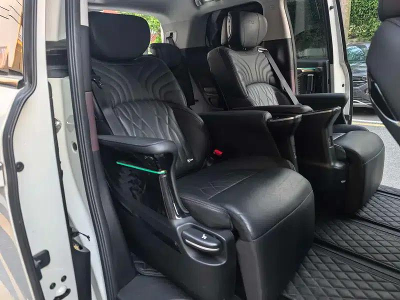 Trumpchi M8 2024 Master Series 2.0TGDI Supreme Edition — миниатюра 18