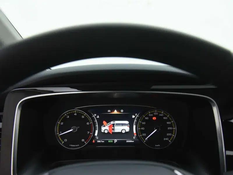 Trumpchi M8 2023 Leading Series 390T Luxury Edition — миниатюра 11