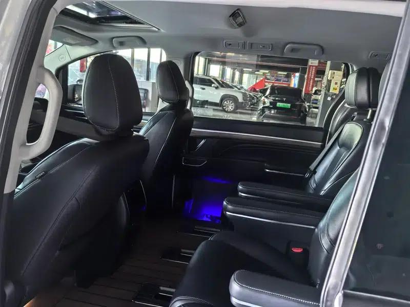 Trumpchi M8 2023 Leading Series 390T Premium Edition — миниатюра 11