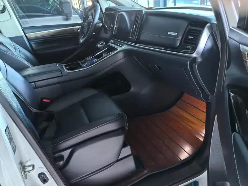 Trumpchi M8 2023 Leading Series 390T Premium Edition — миниатюра 7