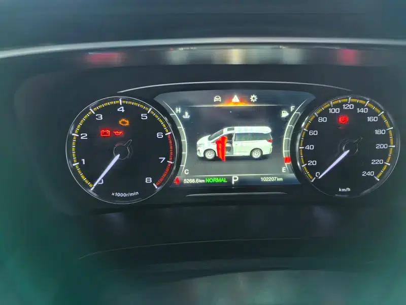 Trumpchi M8 2023 Leading Series 390T Premium Edition — миниатюра 9