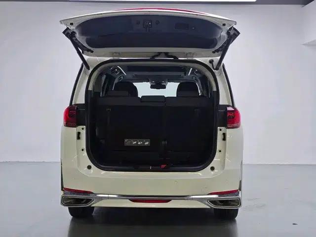 Trumpchi M8 2023 Leading Series 390T Premium Edition — миниатюра 20