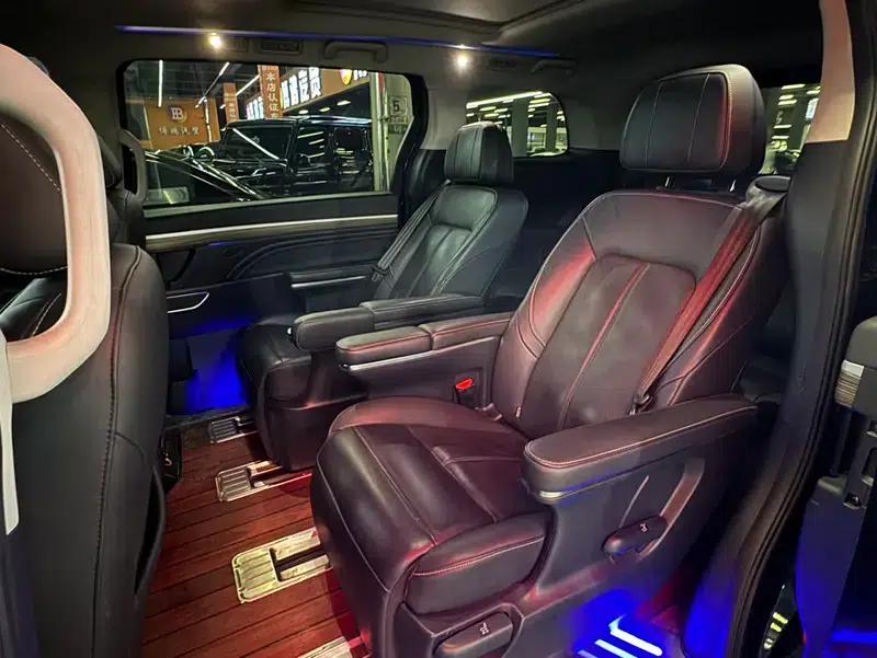 Trumpchi M8 2023 Leading Series 390T Premium Edition — миниатюра 9