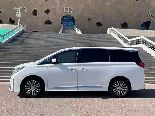 Trumpchi M8 2021 Leading Series 390T Premium Edition — миниатюра 3