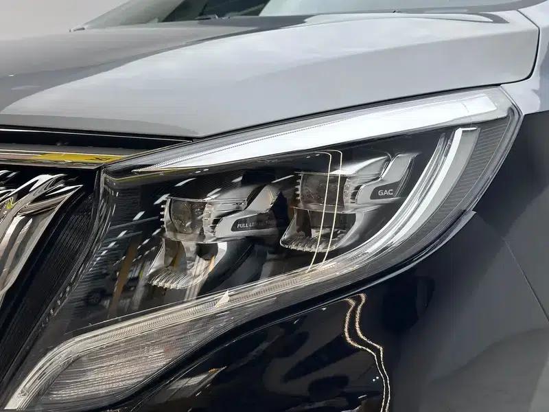 Trumpchi M8 2021 Master Series 390T Four-Seat Royal Edition — миниатюра 12