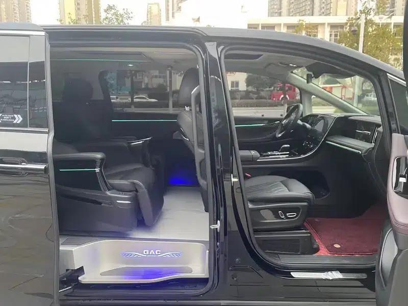 Trumpchi M8 2024 Master Series 2.0TGDI Supreme Edition — миниатюра 5