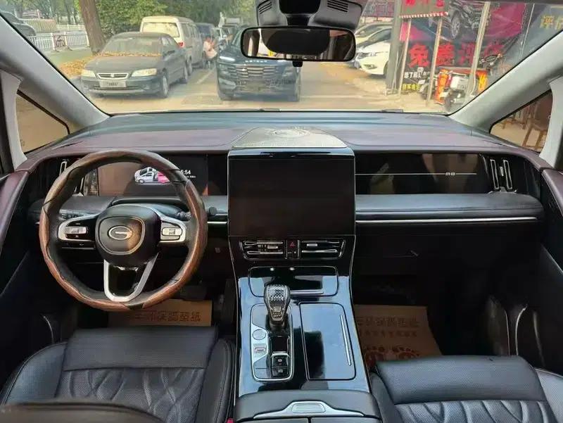 Trumpchi M8 2024 Master Series 2.0TGDI Premium Edition — миниатюра 16