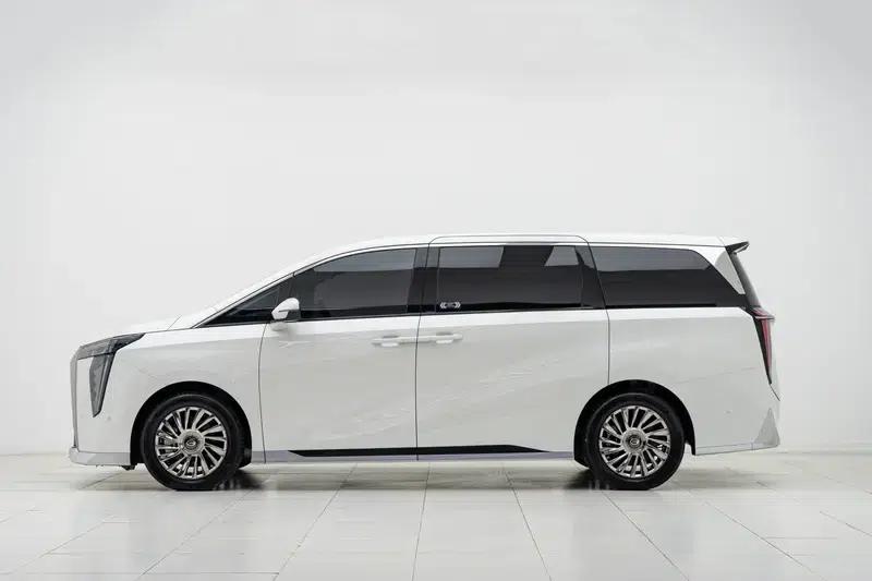Trumpchi M8 2024 Master Series 2.0TGDI Pioneer Edition — миниатюра 4