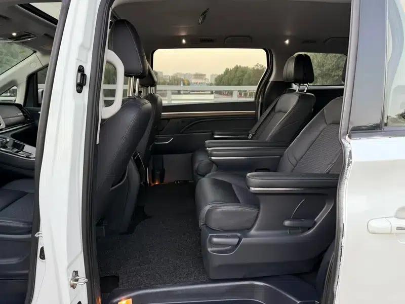 Trumpchi M8 2023 Leading Series 390T Luxury Edition — миниатюра 14