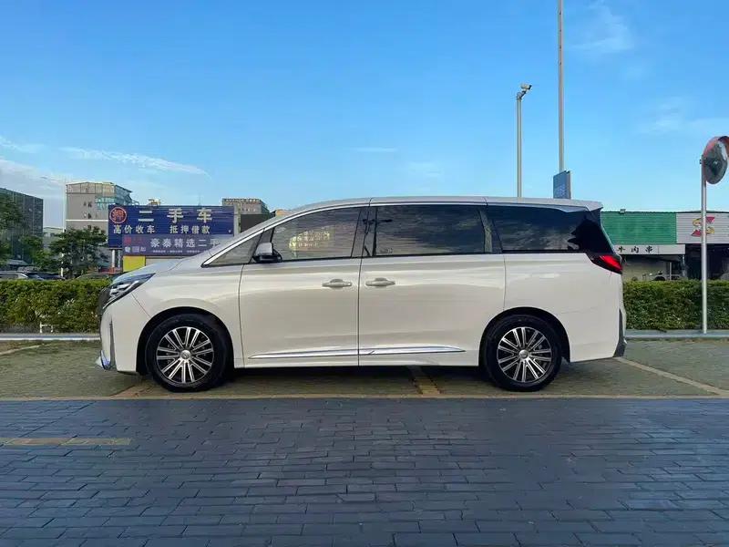 Trumpchi M8 2021 Leading Series 390T Premium Edition — миниатюра 4
