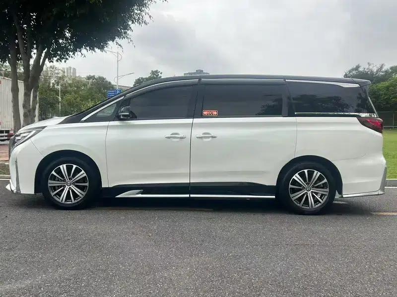 Trumpchi M8 2018 320T Premium Edition — миниатюра 3