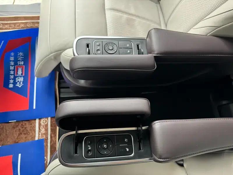 Trumpchi M8 2021 Leading Series 390T Premium Edition — миниатюра 13