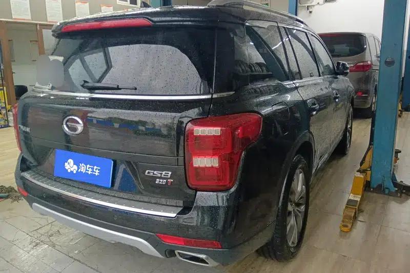 Trumpchi GS8 2017 320T 2WD Luxury Intelligent Connected Edition 7-Seater — миниатюра 3