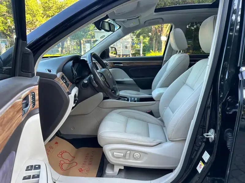 Trumpchi GS8 2017 320T 2WD Luxury Intelligent Connected Edition 7-Seater — миниатюра 9