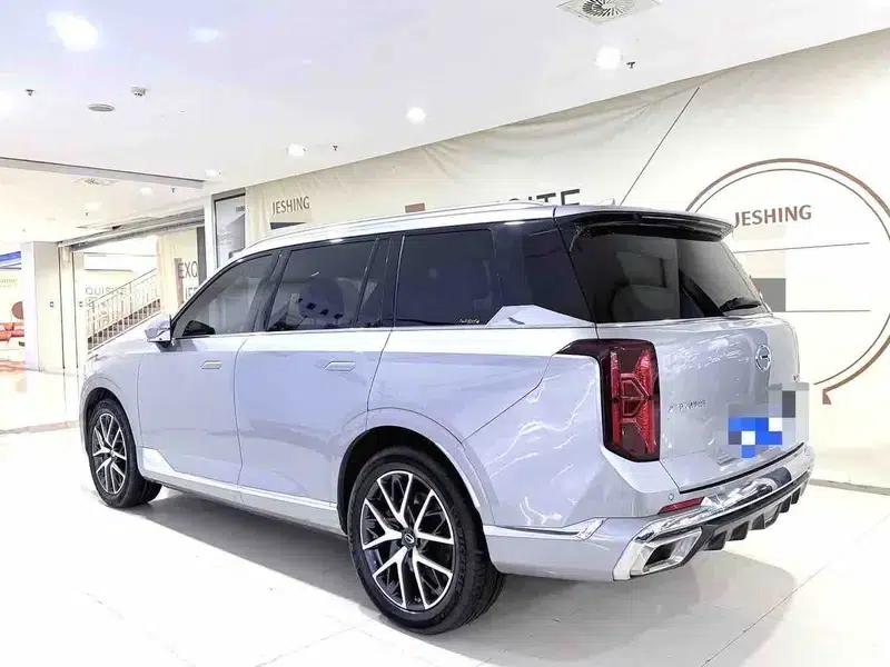 Trumpchi GS8 2022 Dual Engine Series 2.0TM Hybrid 2WD Premium Edition 7-Seater — миниатюра 4