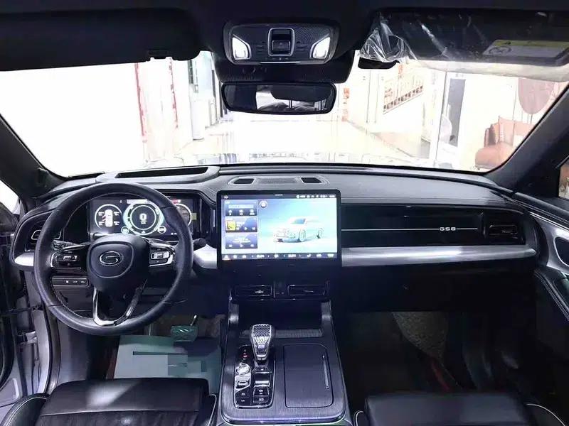 Trumpchi GS8 2022 Dual Engine Series 2.0TM Hybrid 2WD Premium Edition 7-Seater — миниатюра 7