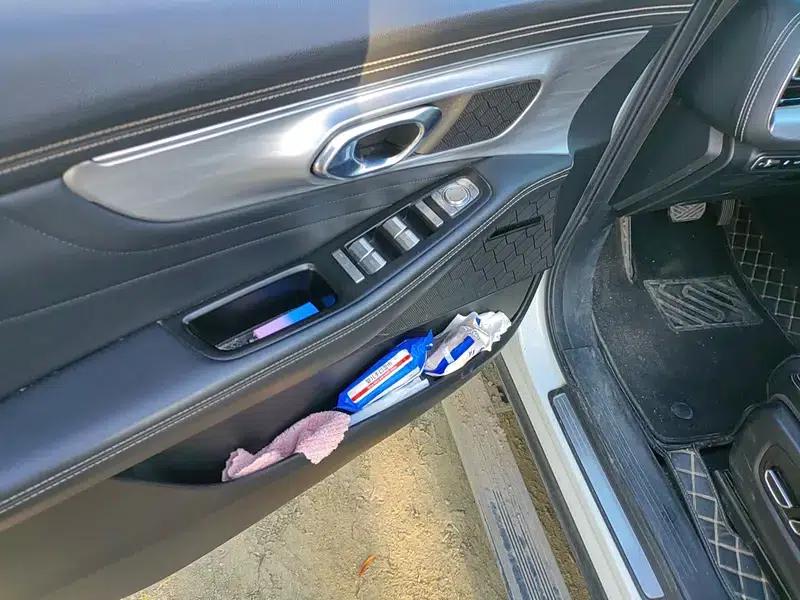 Trumpchi GS8 2022 Navigator Series 2.0TGDI 2WD Luxury Intelligent Connected 7-Seater — миниатюра 15