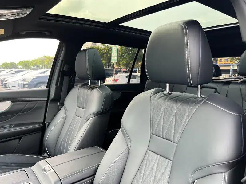Trumpchi GS8 2025 Navigator Series 2.0TGDI 2WD 5-Seater Luxury Edition — миниатюра 20
