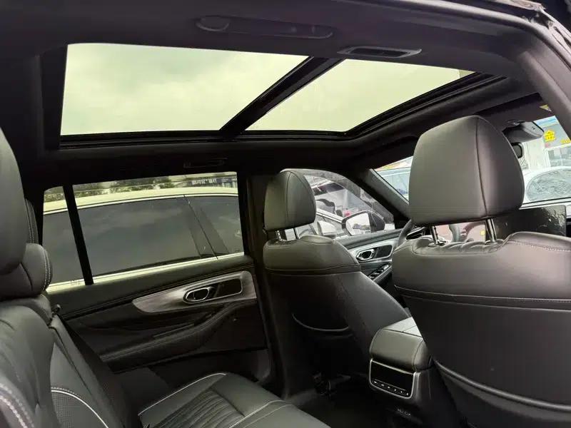 Trumpchi GS8 2024 Navigator Series 2.0TGDI Two-Wheel Drive Luxury Intelligent Edition — миниатюра 17