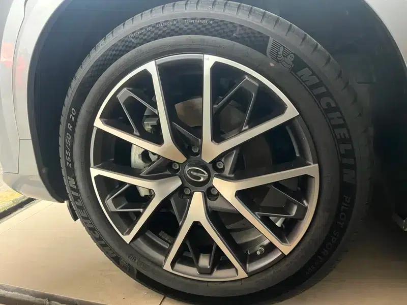 Trumpchi GS8 2022 Dual Engine Series 2.0TM Hybrid 4WD Premium Edition 7-Seater — миниатюра 11