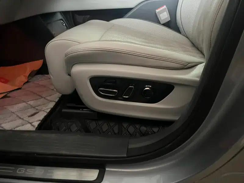Trumpchi GS8 2022 Dual Engine Series 2.0TM Hybrid 4WD Premium Edition 7-Seater — миниатюра 15