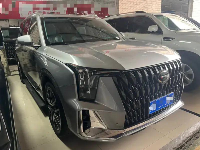 Trumpchi GS8 2022 Dual Engine Series 2.0TM Hybrid 4WD Premium Edition 7-Seater — миниатюра 3
