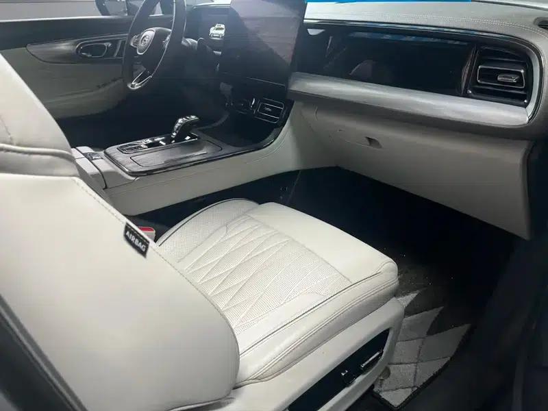 Trumpchi GS8 2022 Dual Engine Series 2.0TM Hybrid 4WD Premium Edition 7-Seater — миниатюра 7