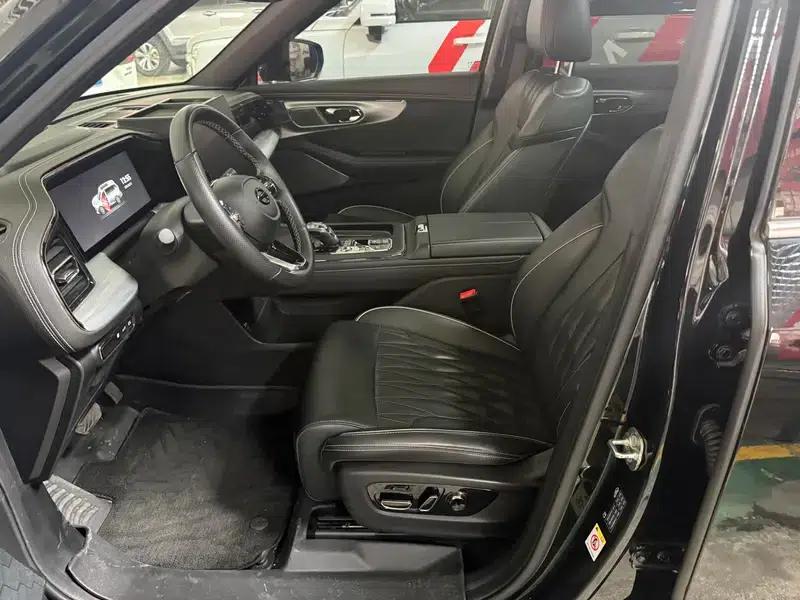 Trumpchi GS8 2022 Dual Engine Series 2.0TM Hybrid 4WD Premium Edition 7-Seater — миниатюра 13