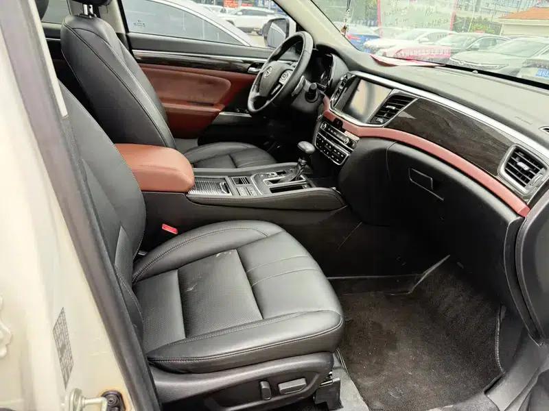 Trumpchi GS8 2017 320T 2WD Premium Edition 7-Seater — миниатюра 9