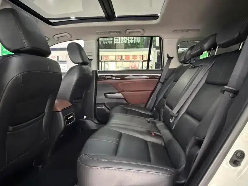 Trumpchi GS8 2017 320T 2WD Luxury Intelligent Connected Edition 7-Seater — миниатюра 13