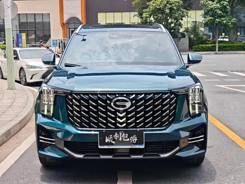 Trumpchi GS8 2022 Navigator Series 2.0TGDI 2WD Luxury Intelligent Connected 7-Seater — миниатюра 2