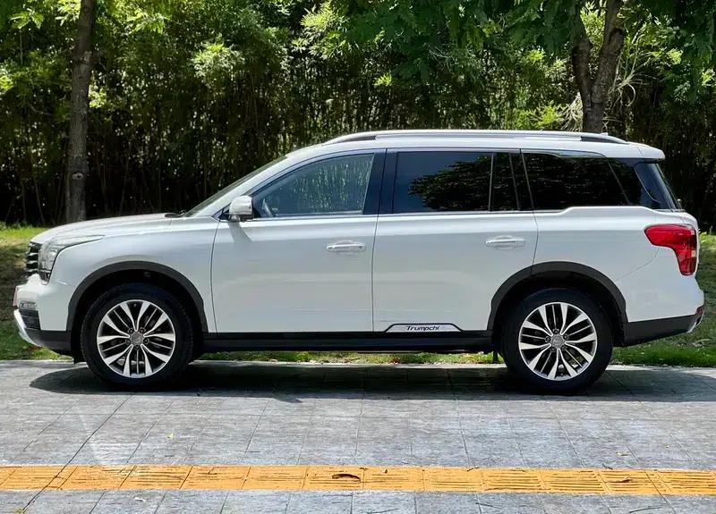 Trumpchi GS8 2017 320T 2WD Luxury Intelligent Connected Edition 7-Seater — миниатюра 3
