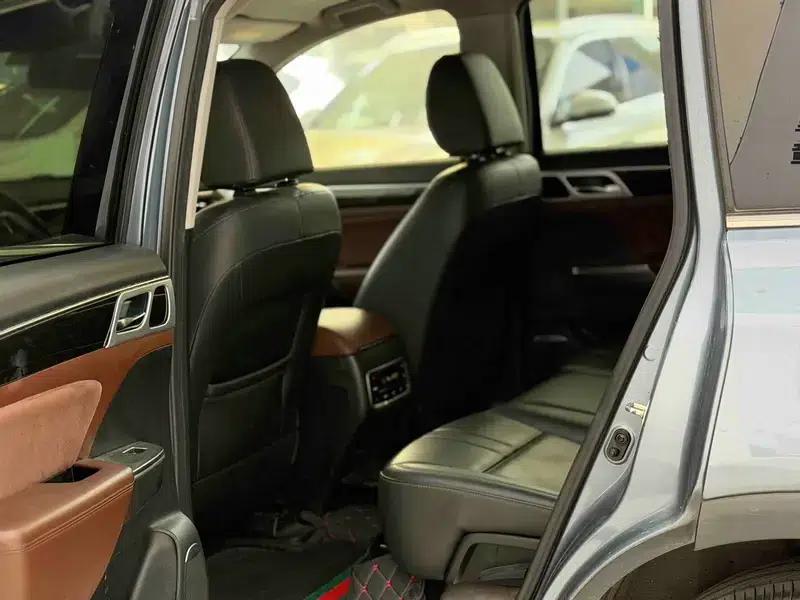 Trumpchi GS8 2017 320T 2WD Luxury Intelligent Connected Edition 7-Seater — миниатюра 16
