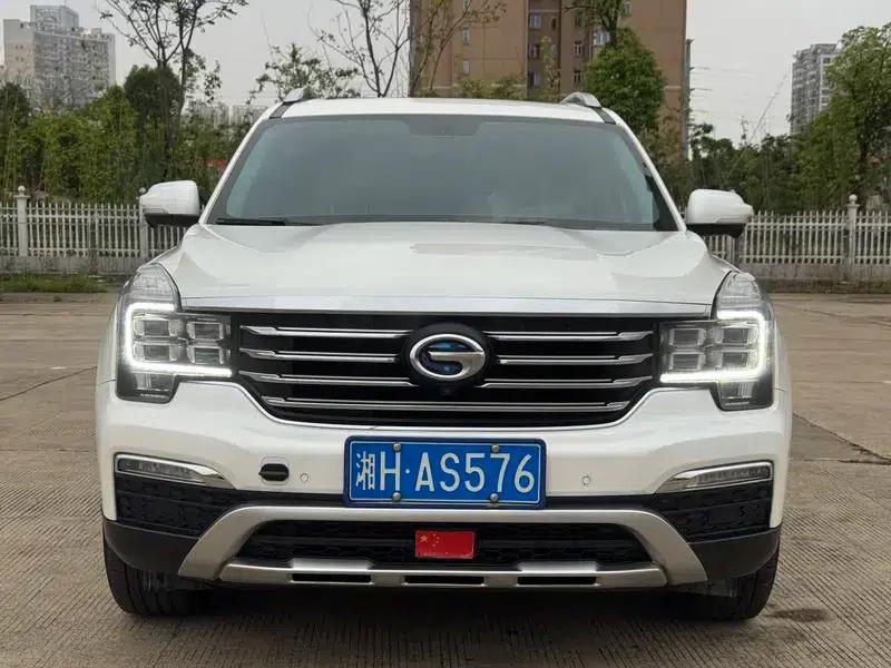 Trumpchi GS8 2017 320T 2WD Luxury Intelligent Connected Edition 7-Seater — миниатюра 2