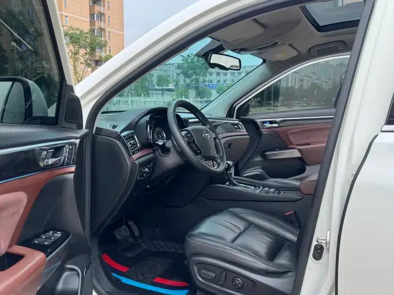 Trumpchi GS8 2017 320T 2WD Luxury Intelligent Connected Edition 7-Seater — миниатюра 11