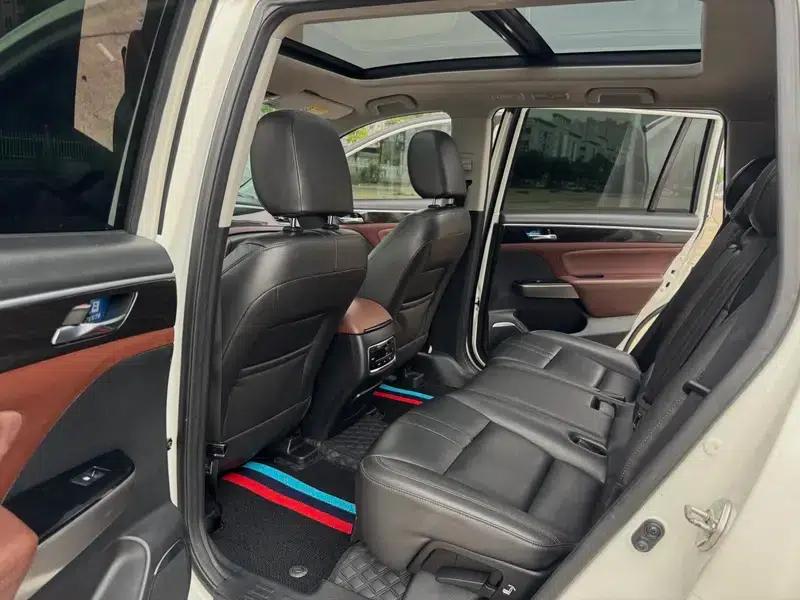 Trumpchi GS8 2017 320T 2WD Luxury Intelligent Connected Edition 7-Seater — миниатюра 12