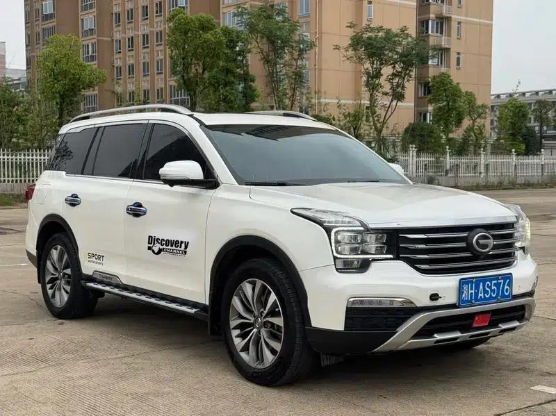 Trumpchi GS8 2017 320T 2WD Luxury Intelligent Connected Edition 7-Seater — миниатюра 3