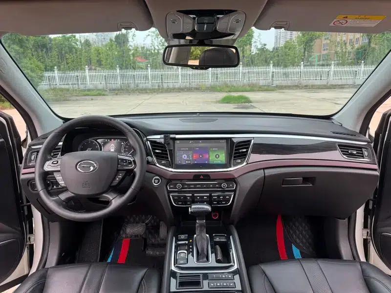 Trumpchi GS8 2017 320T 2WD Luxury Intelligent Connected Edition 7-Seater — миниатюра 7