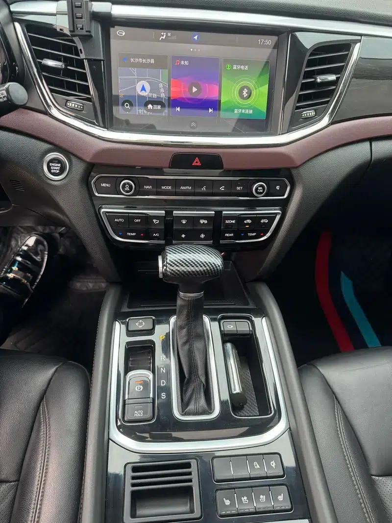 Trumpchi GS8 2017 320T 2WD Luxury Intelligent Connected Edition 7-Seater — миниатюра 8