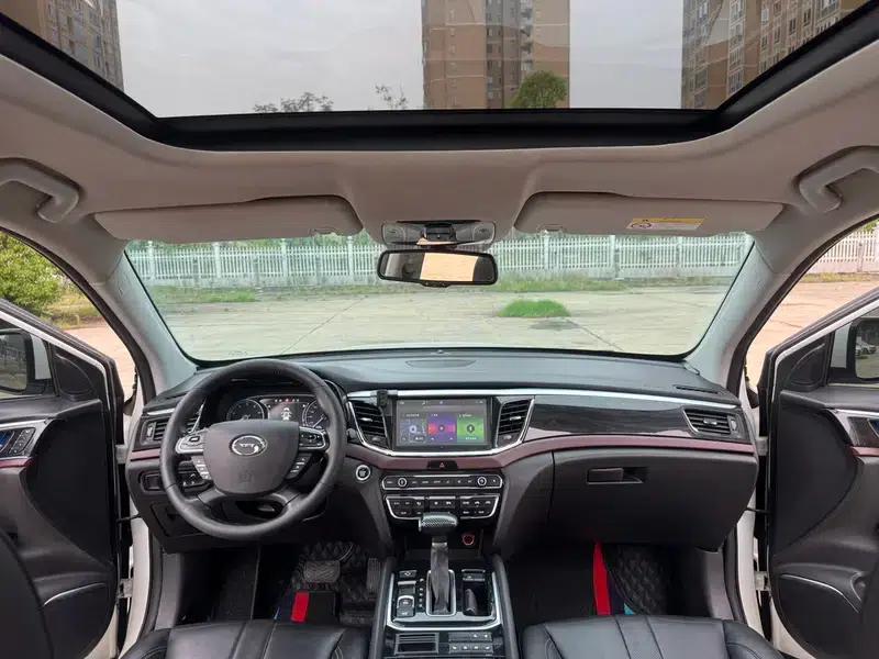 Trumpchi GS8 2017 320T 2WD Luxury Intelligent Connected Edition 7-Seater — миниатюра 9